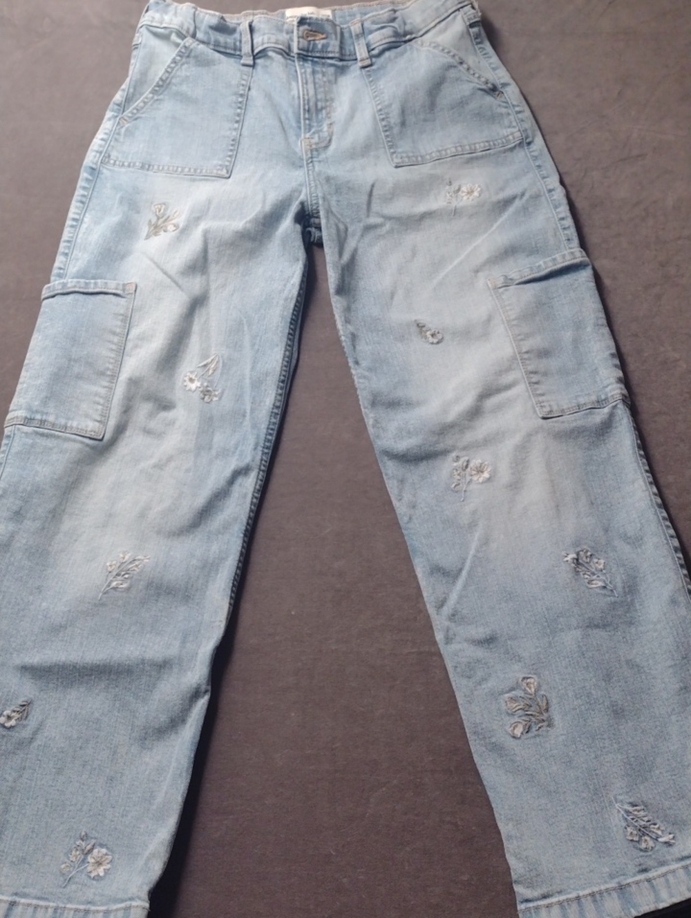 abercrombie kids 17/18R Light Wash High Rise Wide Leg Jeans Floral Embroidery